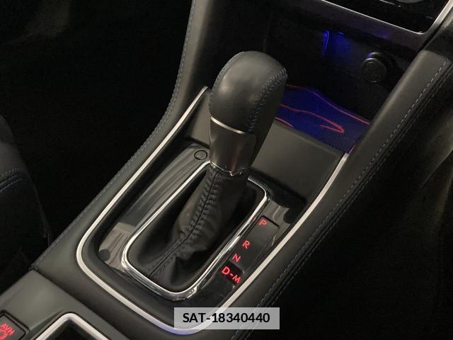Subaru LEVORG 2018-01 7804775-16