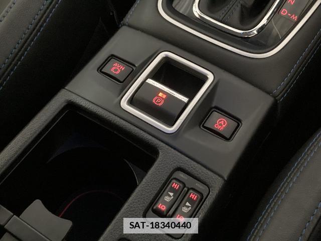 Subaru LEVORG 2018-01 7804775-17