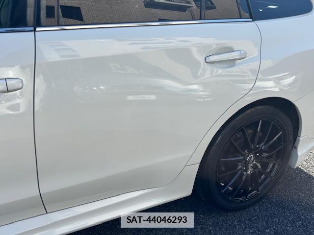 Subaru LEVORG 2014-09 7809783-13