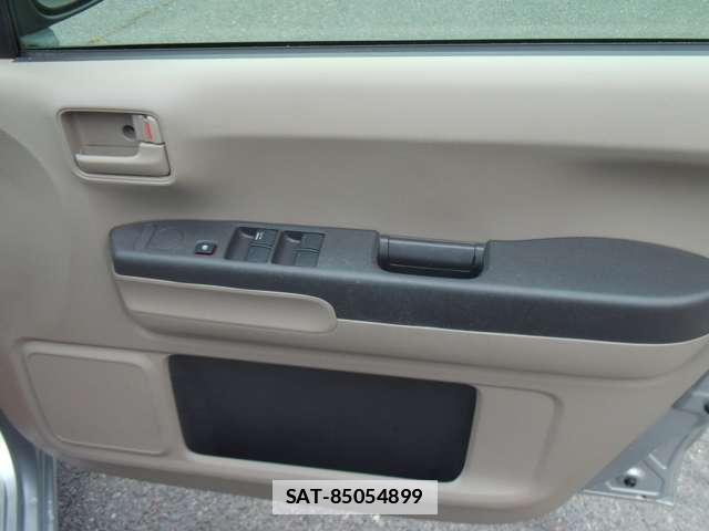 Honda LIFE 2012-04 7810131-11