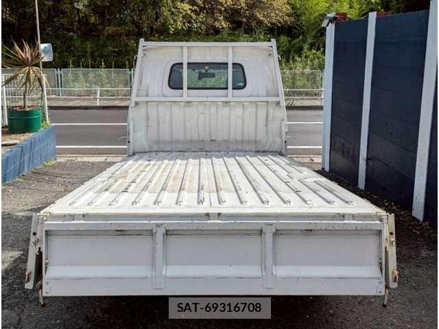 Toyota LITEACE TRUCK 2013-10 7800332-10