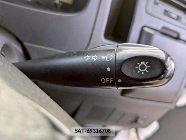 Toyota LITEACE TRUCK 2013-10 7800332-19