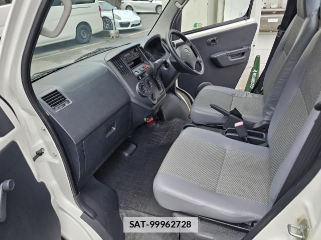 Toyota LITEACE TRUCK 2019-11 7809951-6