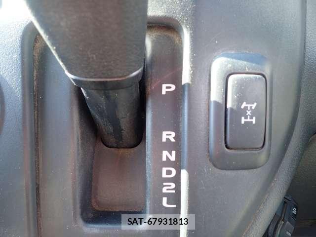 Toyota LITEACE VAN 2015-03 7801793-17