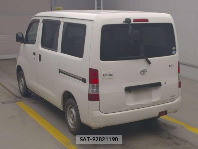 Toyota LITEACE VAN 2016-05 7808232-3