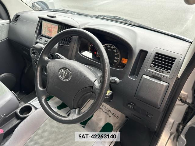 Toyota LITEACE VAN 2018-11 7808998-10