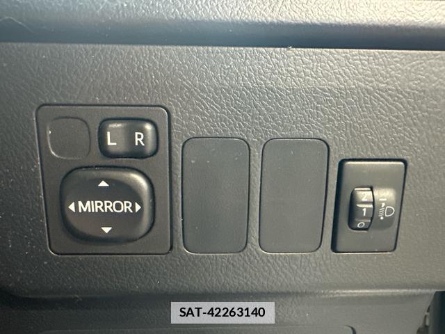 Toyota LITEACE VAN 2018-11 7808998-7