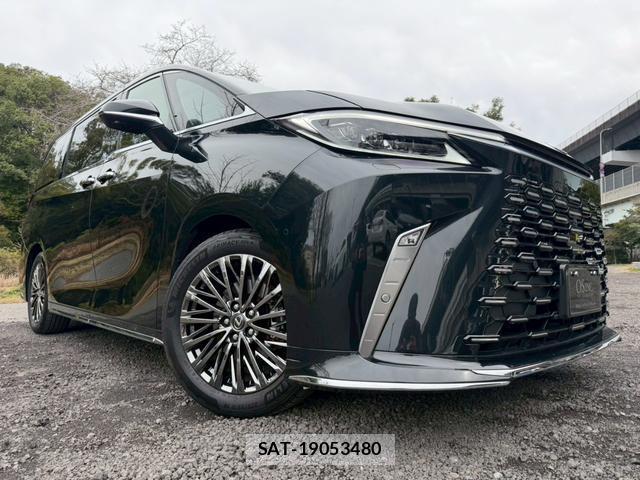 Lexus LM 2024-03 7794373-12