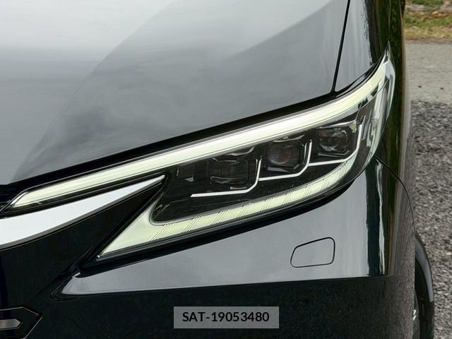 Lexus LM 2024-03 7794373-7