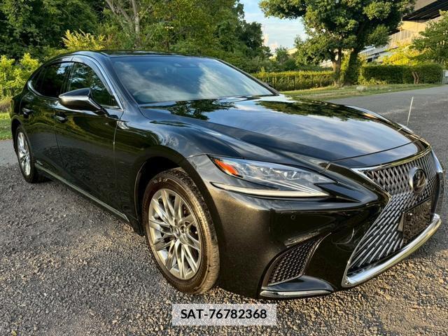 Lexus LS 2018-02 7794319-13