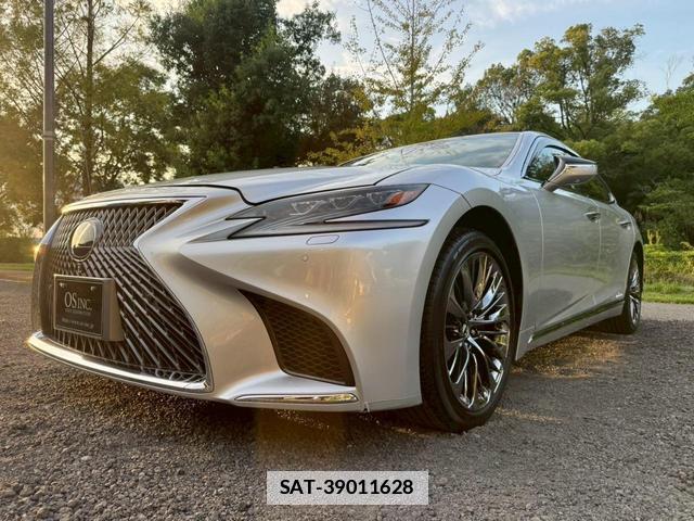 Lexus LS 2018-08 7794320-7