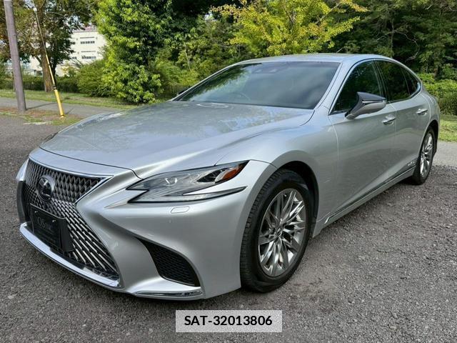 Lexus LS 2017-12 7794323-0