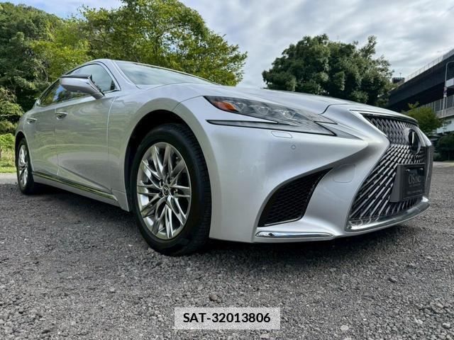 Lexus LS 2017-12 7794323-7
