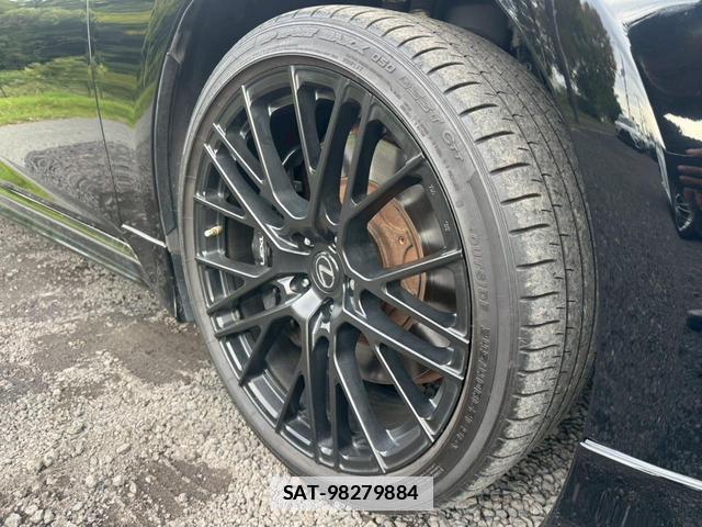 Lexus LS 2018-03 7794334-15