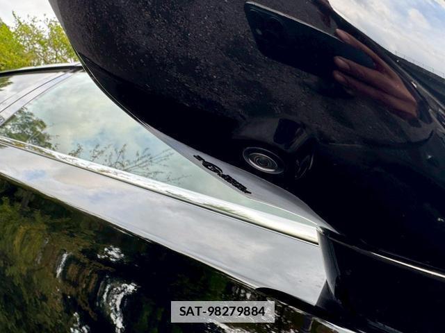 Lexus LS 2018-03 7794334-16