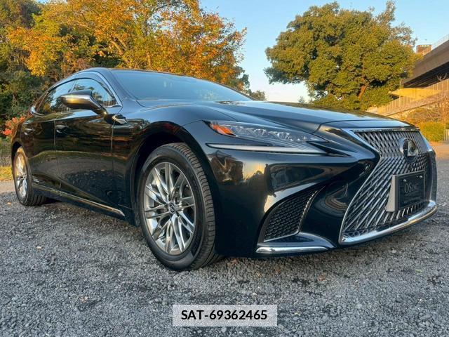 Lexus LS 2018-11 7794346-1