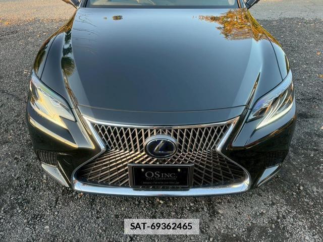 Lexus LS 2018-11 7794346-7