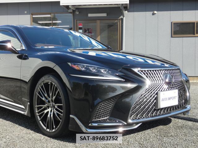 Lexus LS 2018-06 7794548-4