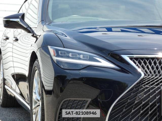Lexus LS 2022-10 7794552-2