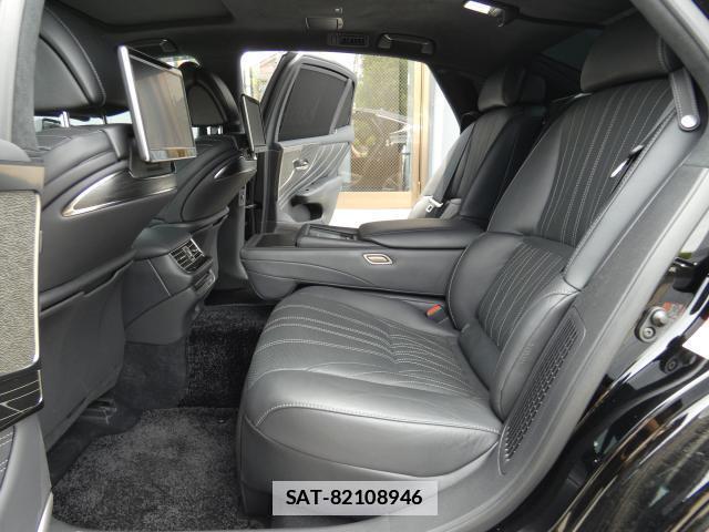 Lexus LS 2022-10 7794552-8