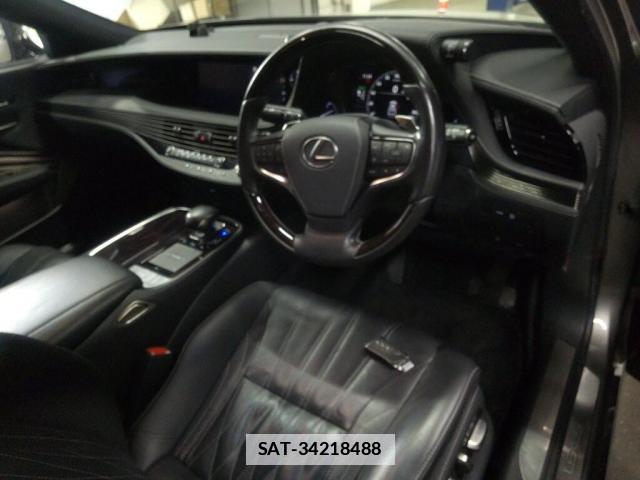 Lexus LS 2020-02 7795106-2