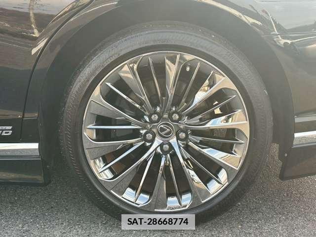 Lexus LS 2017-12 7795634-10