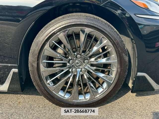Lexus LS 2017-12 7795634-12