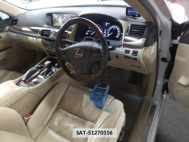 Lexus LS 2013-03 7796158-2