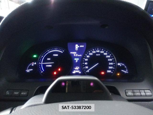 Lexus LS 2015-12 7796173-3