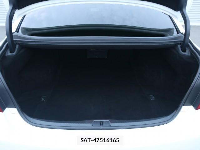 Lexus LS 2006-11 7796274-18