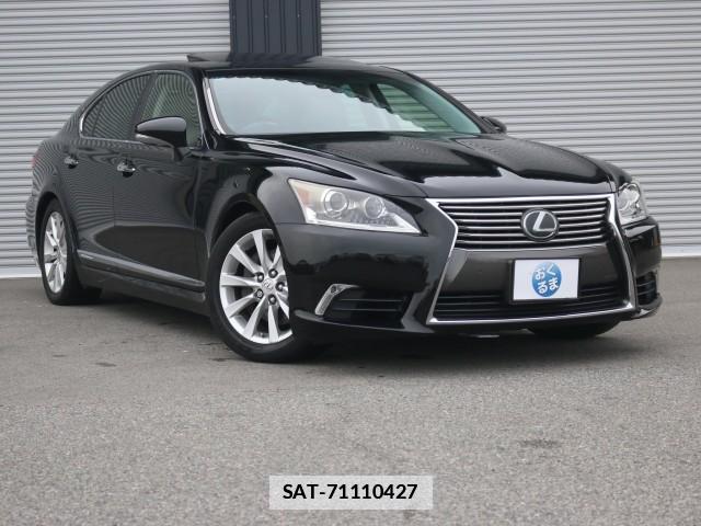 Lexus LS 2016-01 7796366-0