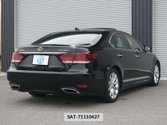 Lexus LS 2016-01 7796366-13