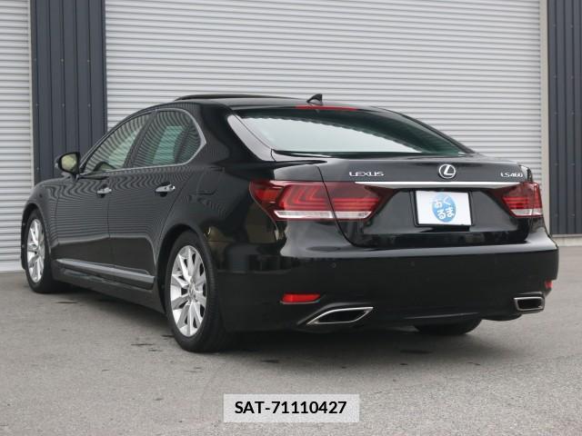 Lexus LS 2016-01 7796366-14