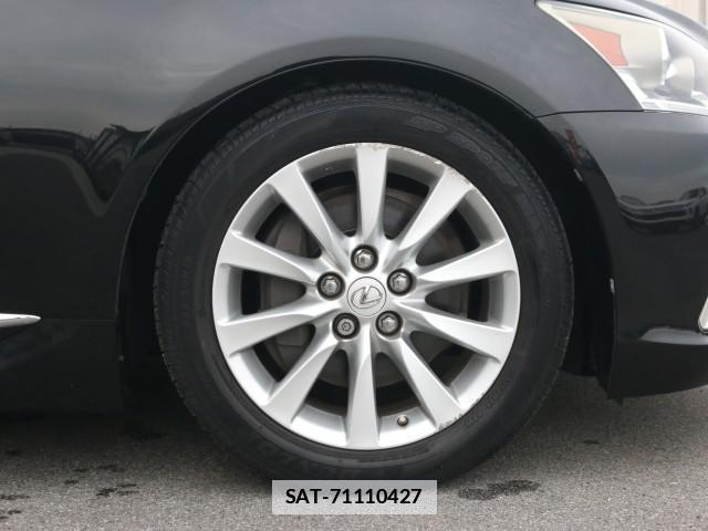 Lexus LS 2016-01 7796366-8