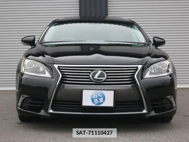 Lexus LS 2016-01 7796366-9
