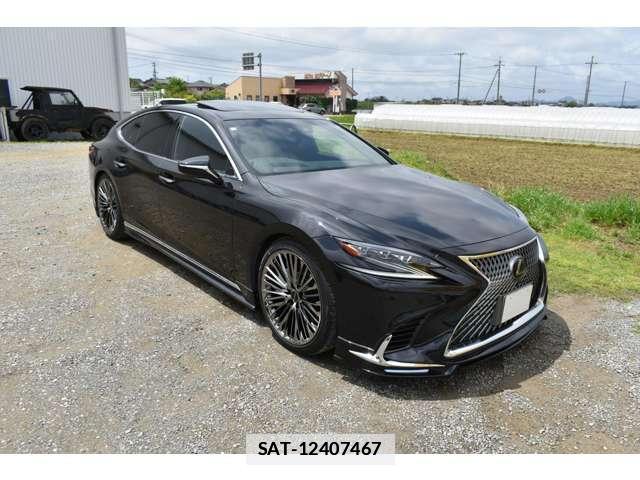 Lexus LS 2018-02 7796517-0