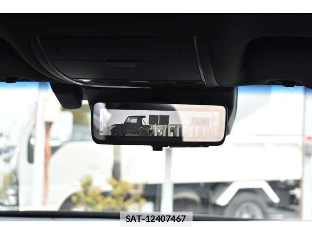 Lexus LS 2018-02 7796517-11