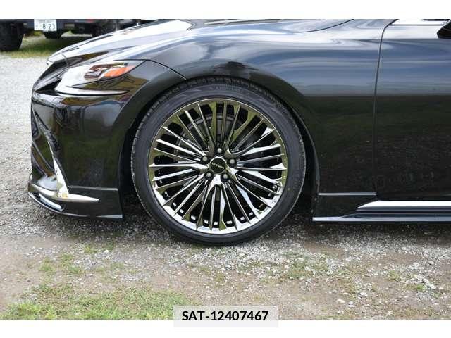 Lexus LS 2018-02 7796517-12