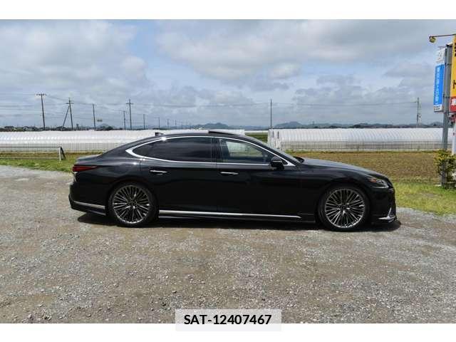 Lexus LS 2018-02 7796517-3