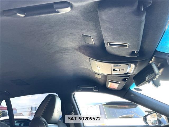 Lexus LS 2018-01 7798241-16