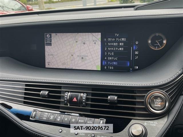 Lexus LS 2018-01 7798241-4