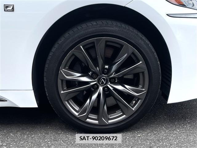 Lexus LS 2018-01 7798241-8