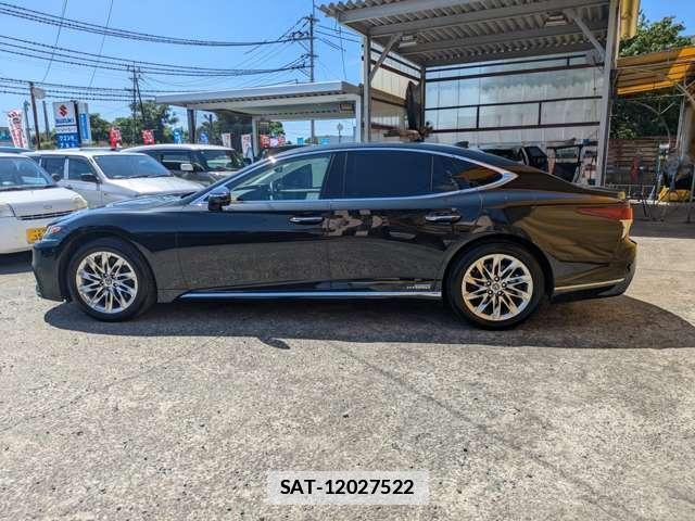 Lexus LS 2017-11 7798690-4
