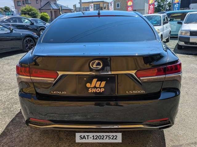 Lexus LS 2017-11 7798690-6