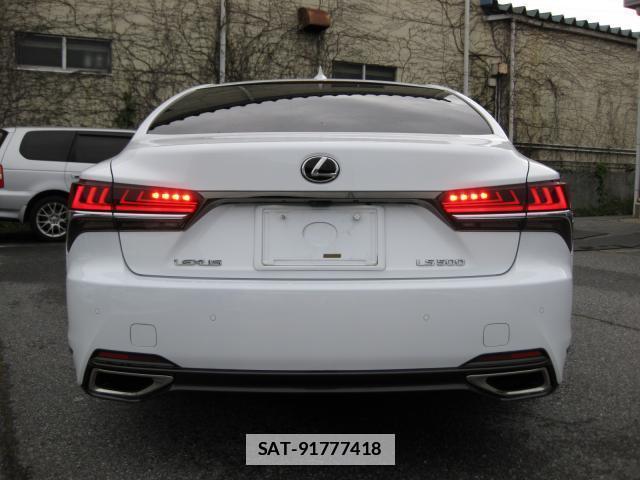Lexus LS 2018-08 7800503-7