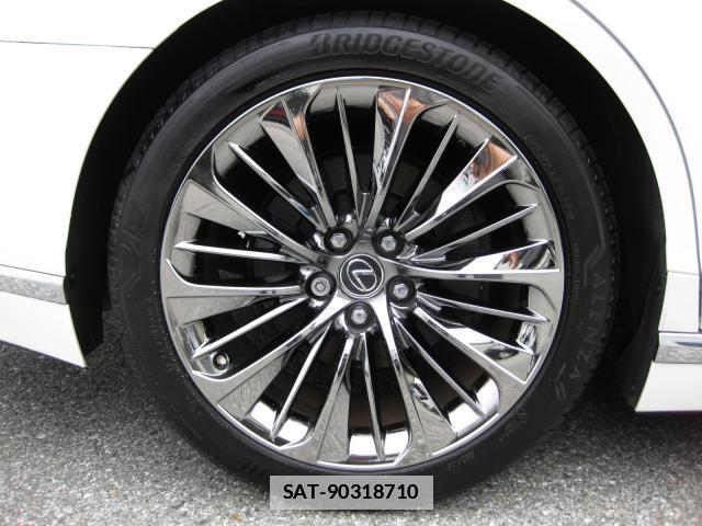Lexus LS 2019-07 7800504-8