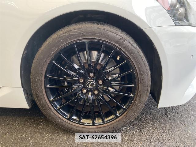 Lexus LS 2015-03 7800710-19