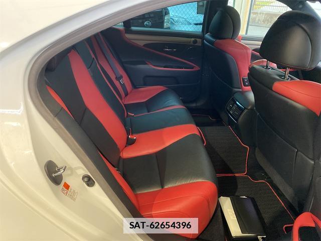 Lexus LS 2015-03 7800710-2
