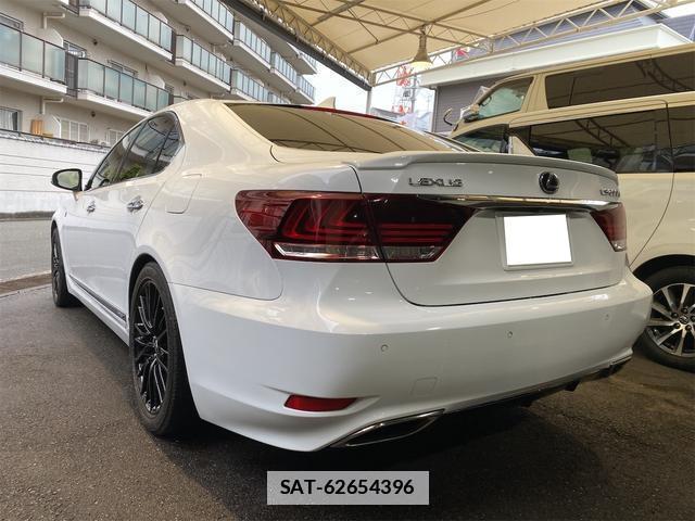 Lexus LS 2015-03 7800710-7