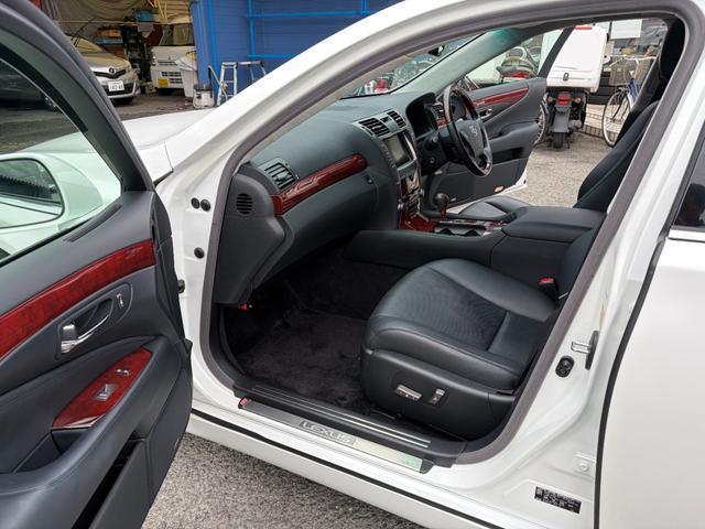Lexus LS 2006-11 7802172-14